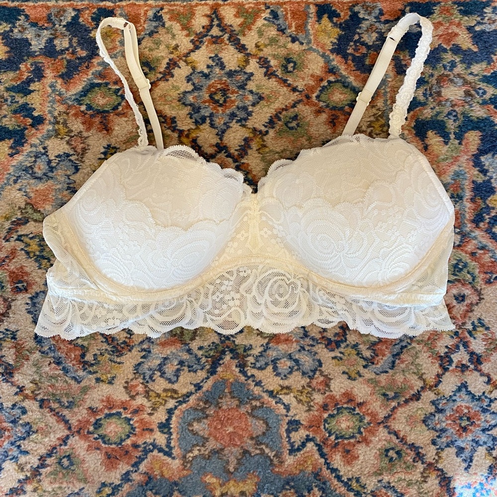 Victoria's Secret PINK White Lace Bralette - Size Large